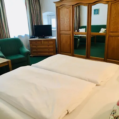 Zum Goldenen Anker Hotel Hainburg an der Donau
