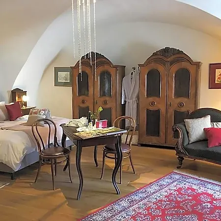 Zum Goldenen Anker هاينبرغ آن دير دوناو