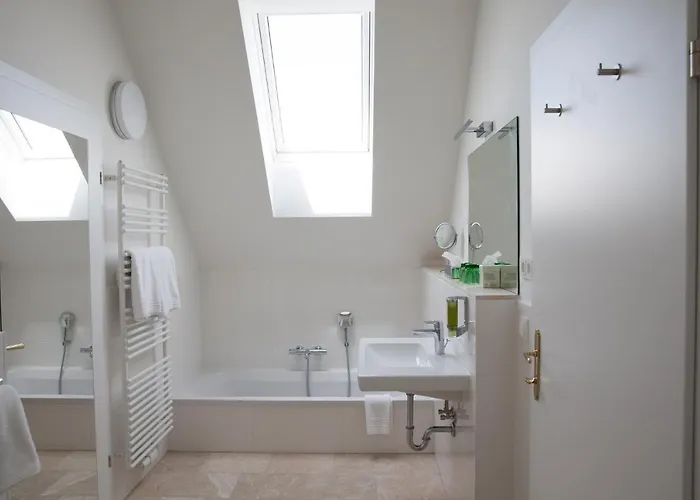 Zum Goldenen Anker ハインブルク・アン・デア・ドナウ