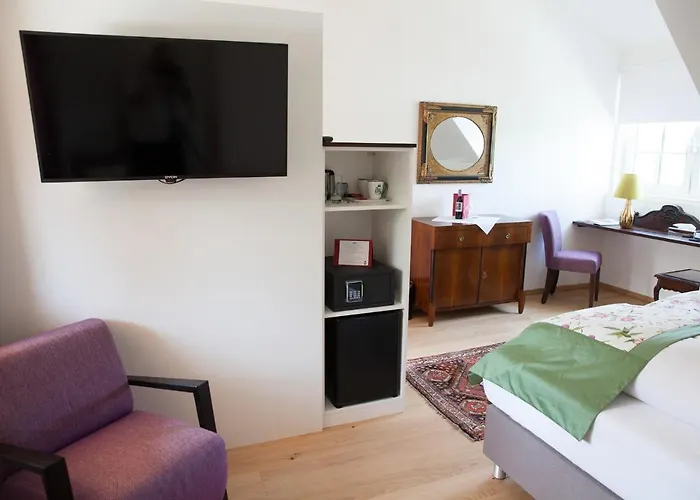 Zum Goldenen Anker ハインブルク・アン・デア・ドナウ